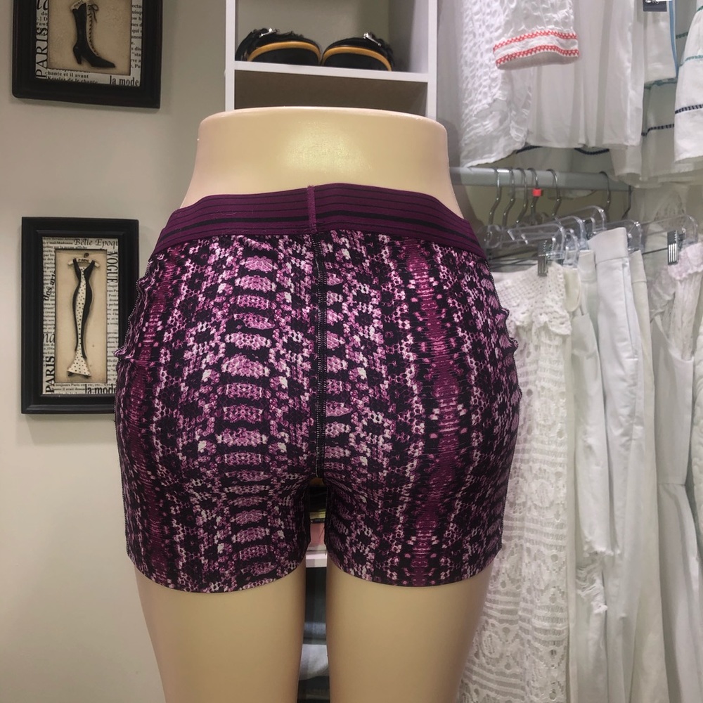 Under Armour Alpha Printed 3" Compression Shorts - image 4